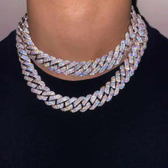 Premium Iced 18mm Straight Edge Cuban Chain - The Gifted Few