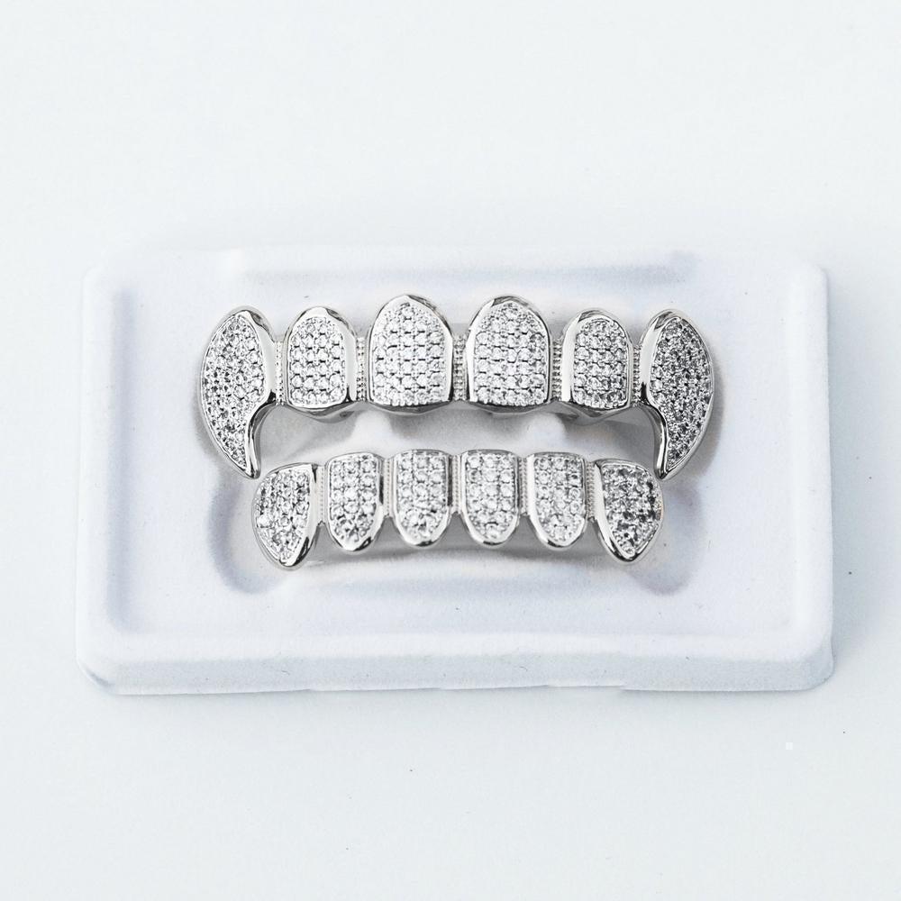 Fully Iced Fang Grillz - The Gifted Few