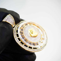 Spinning Premium Iced Medusa - The Gifted Few